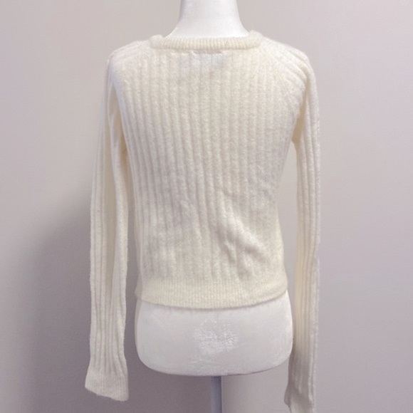 90’s vintage Jordache ribbed jeweled buttons semi crop cardigan - Picture 7 of 8